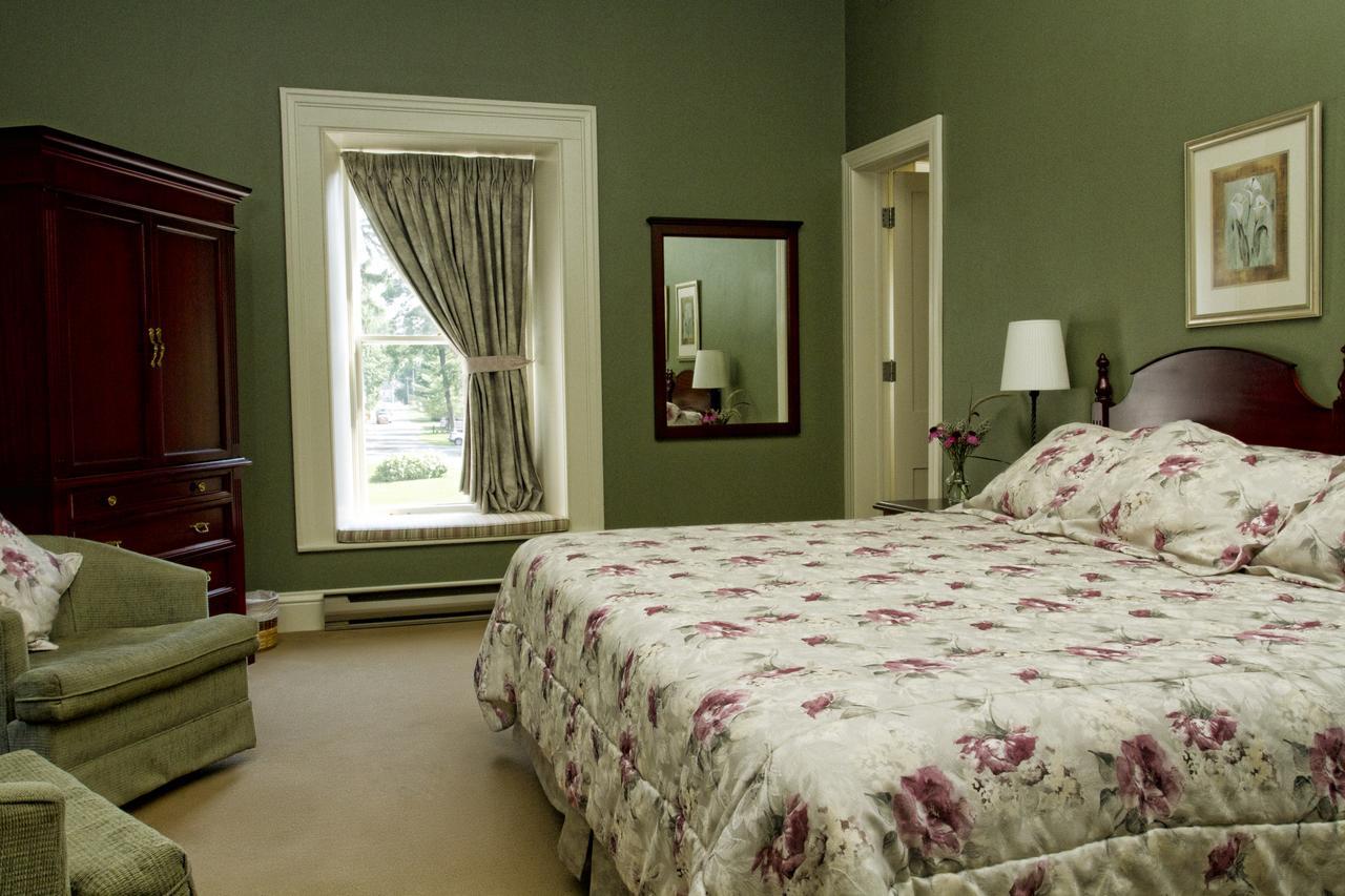 Westover Inn Saint Marys Bagian luar foto