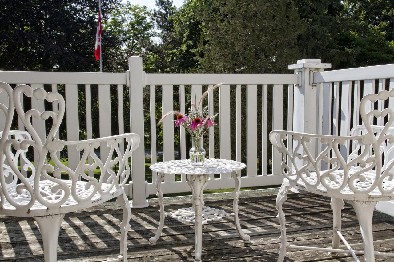 Westover Inn Saint Marys Bagian luar foto