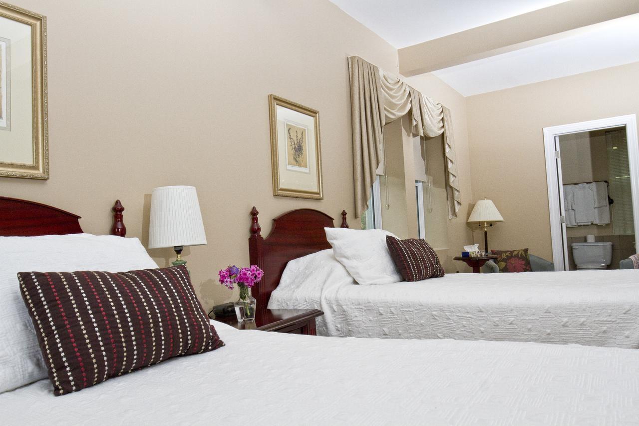 Westover Inn Saint Marys Bagian luar foto