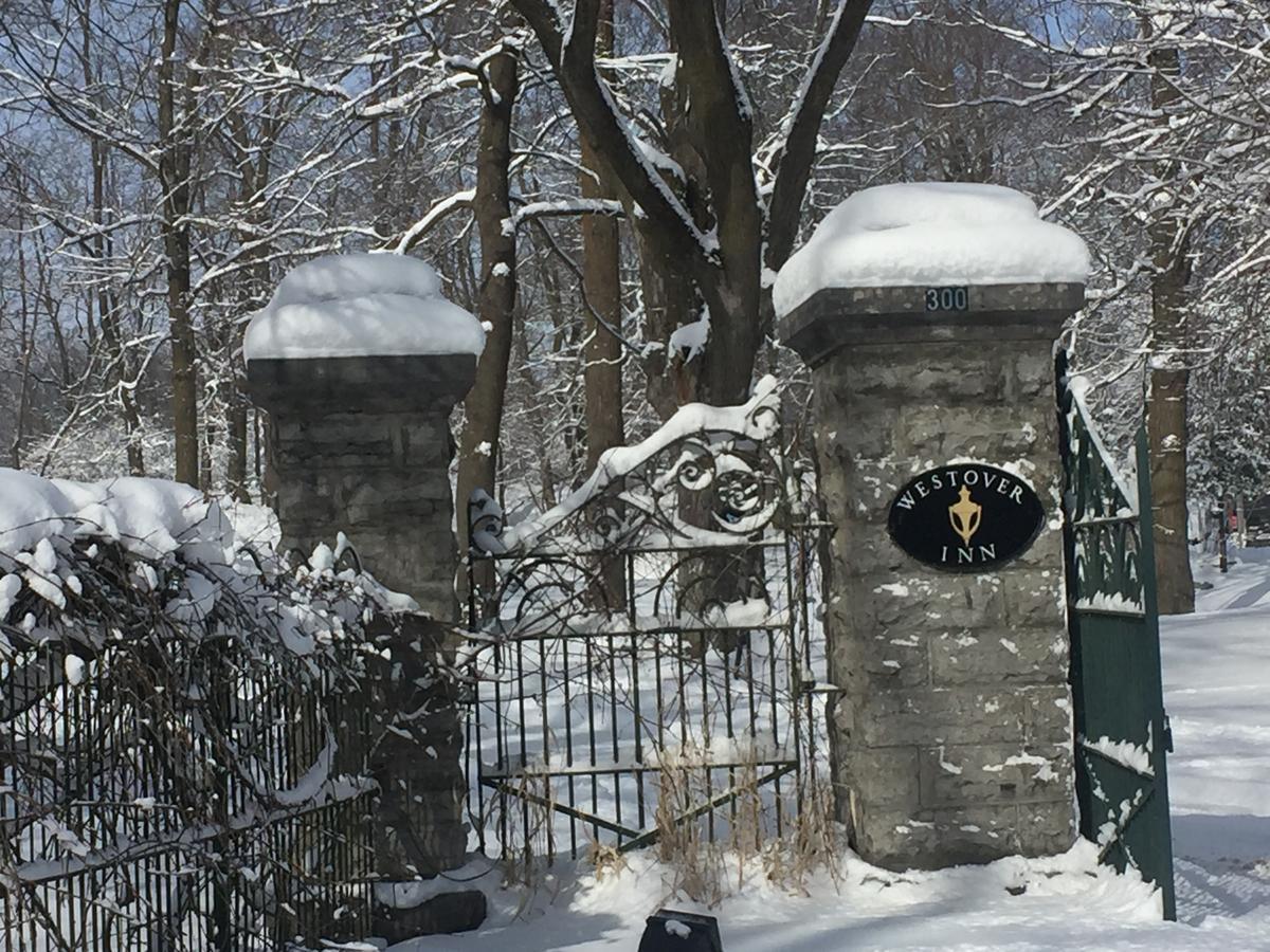 Westover Inn Saint Marys Bagian luar foto
